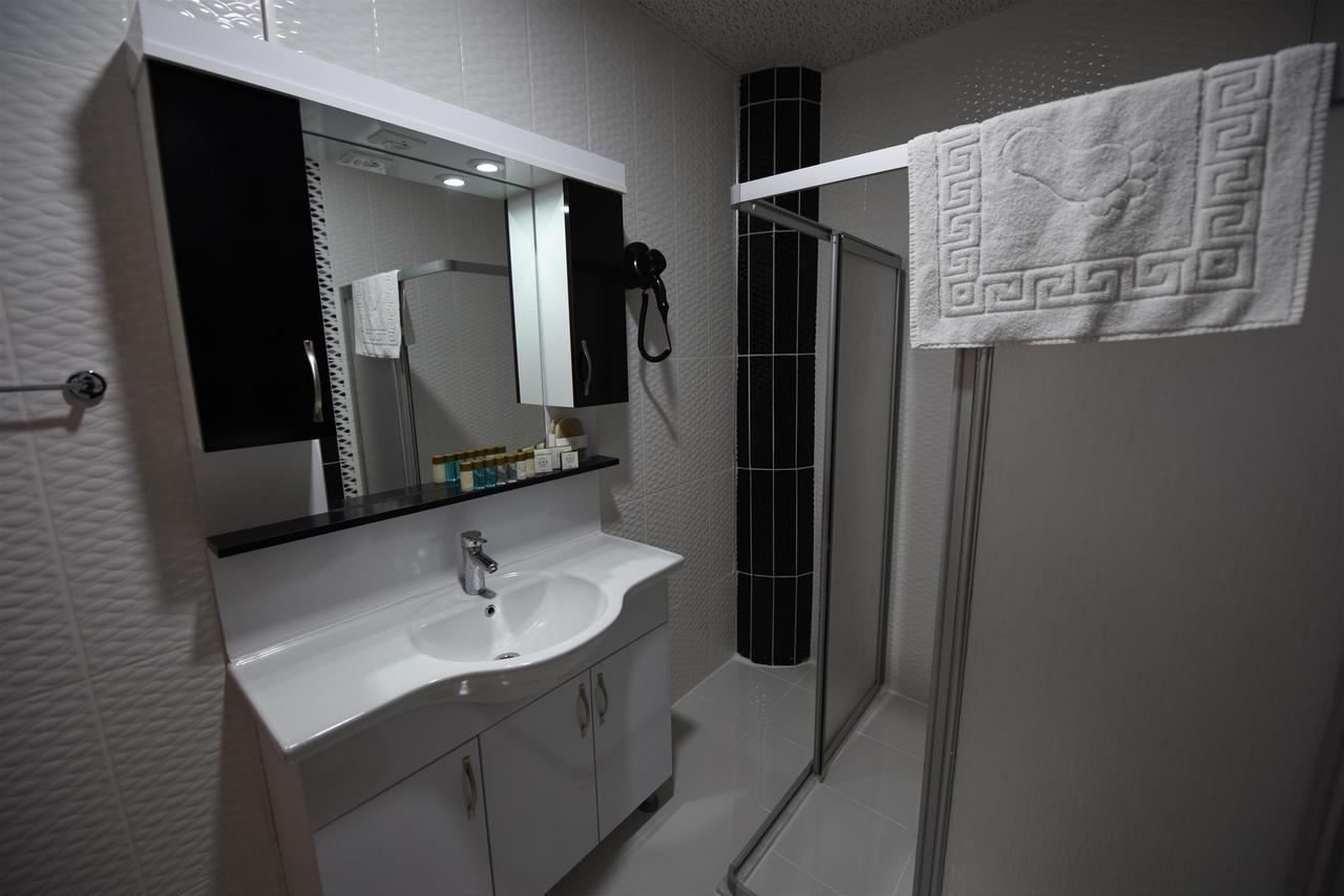 Hotel Selimpasa Екстериор снимка