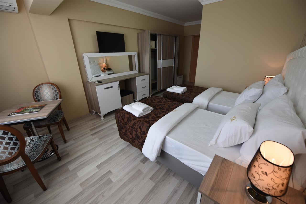 Hotel Selimpasa Екстериор снимка
